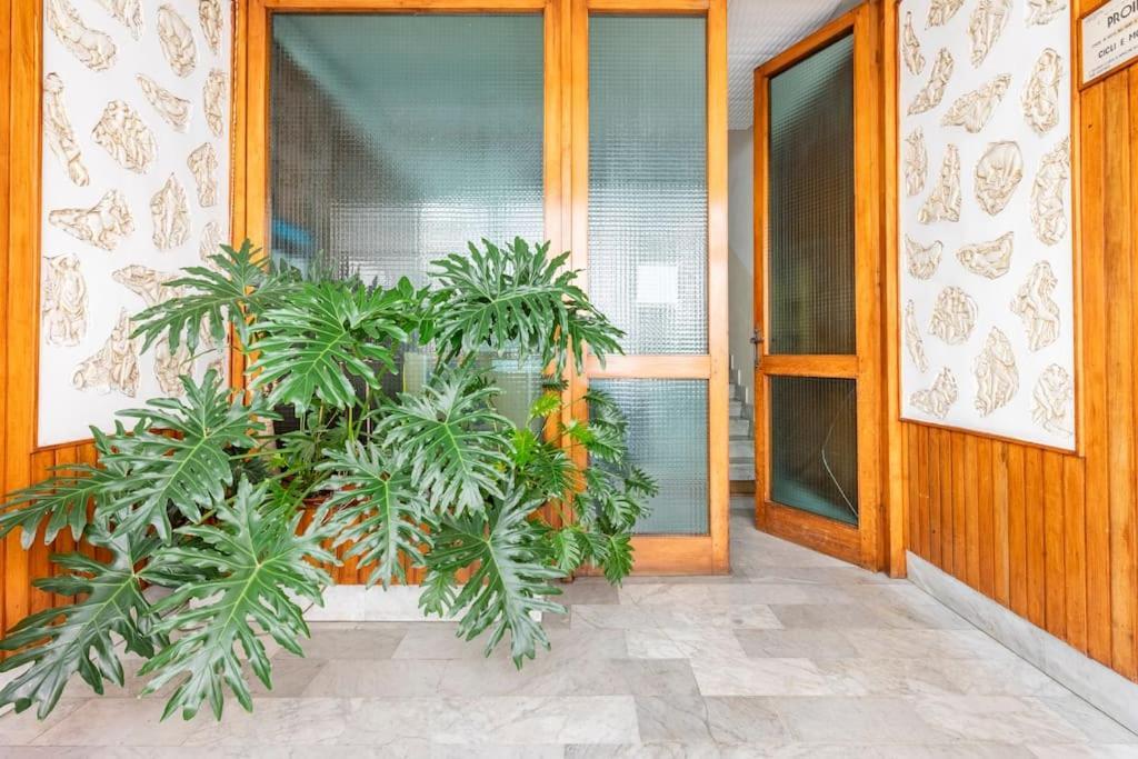 Casa Etruschi - Appartamento Con Posto Auto Livorno Bagian luar foto
